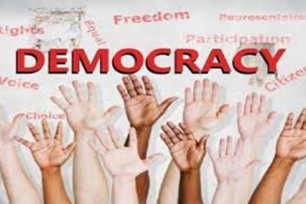 پاورپوینت دموکراسی نخبه گرا چیست