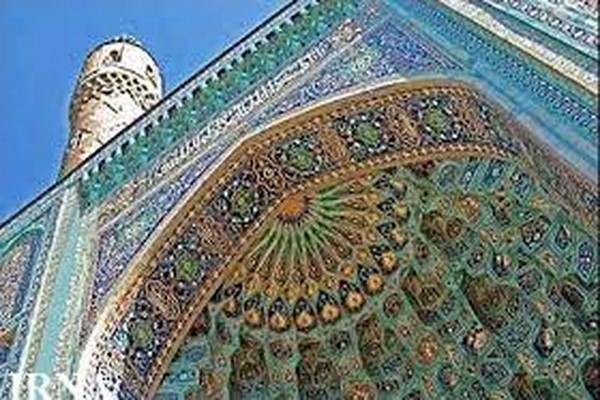دانلود پاورپوینت آشنایی با ویژگی های معماری ایران در دوره اسلامی 2021