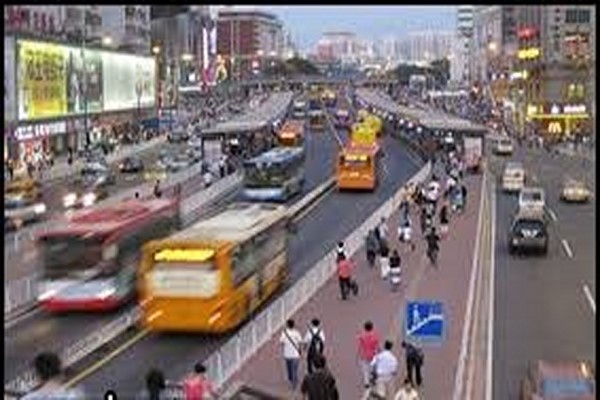 دانلود پاورپوینت بررسی تقسیم بندی روش های حمل و نقلی شهری مادرید 2021