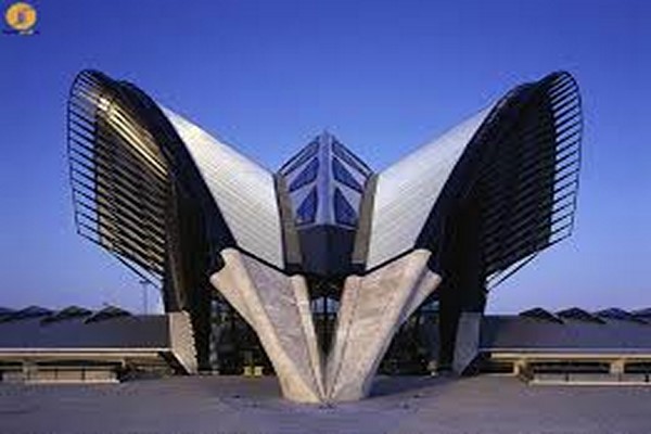 پاورپوینت بررسی معماری پل میلائو فرانسه