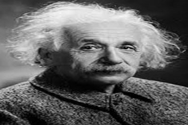 پاورپوینت زندگینامه آلبرت اینشتین