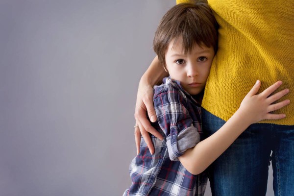 پاورپوینت اختلال اضطراب جدایی در کودکان