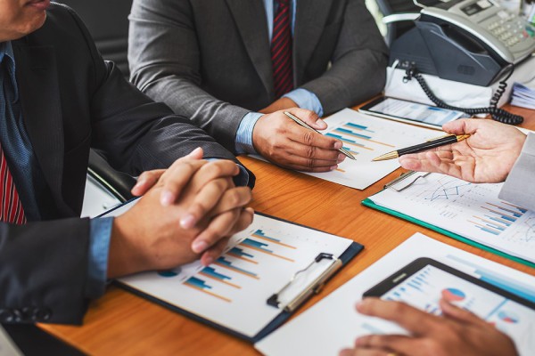پاورپوینت نقش مشاوره در بهبود عملکرد کسب و کار