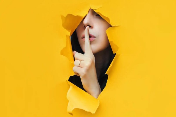 پاورپوینت هنر رازداری راهنمای جامع برای تبدیل شدن به فردی قابل اعتماد