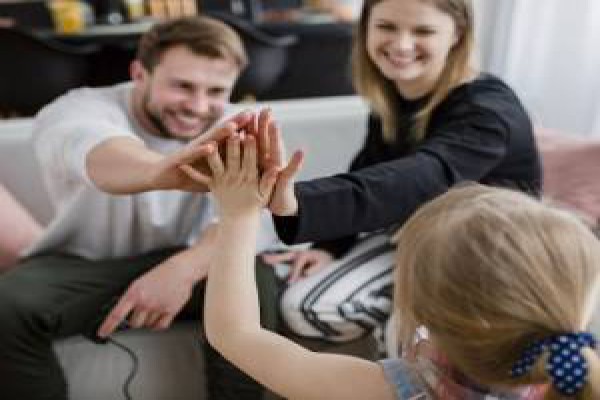 پاورپوینت حمایت سالم در روابط: تفاوت حمایت و کنترل + مهارت‌های جلوگیری از نصیحت افراطی