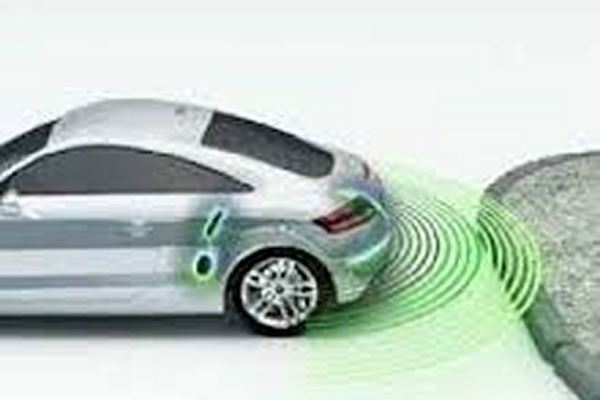 دانلود شبیه سازی موانع عقب خودرو  با استفاده از 4 سنسور مافوق صوت 2021