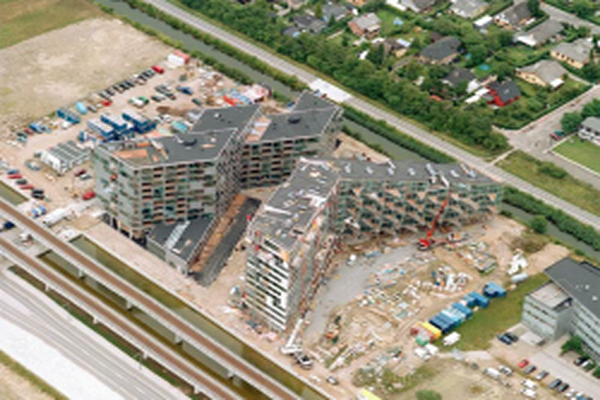 دانلود پاورپوینت تحلیل مجتمع مسکونی VMکپنهانگ دانمارک 2021