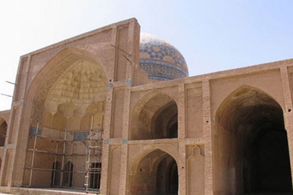 دانلود پاورپوینت مسجد جامع ساوه 2021