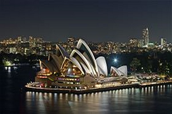 دانلود پاورپوینت خانه اپرای سیدنی 2021